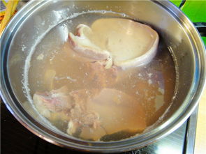 瘦肉猪肝汤的家常做法,豆腐猪肝汤的家常做法,香菇猪肝汤的家常做法