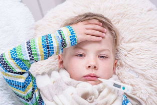孩子只要感冒就眼睛疼，这是怎么回事