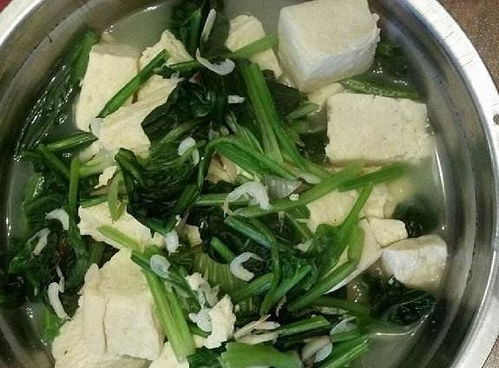 菠菜和豆腐能一起吃吗，菠菜和豆腐可以一起做菜吗