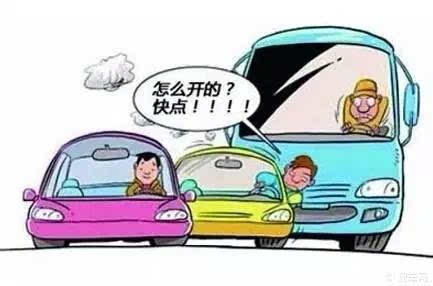 女学员带着教练练车,却双双中毒,原因究竟是什么