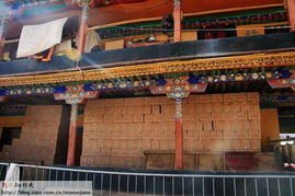 西藏之行奇遇记 拉萨财神庙里不上香要敬酒