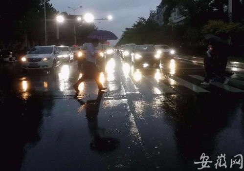 合肥发布暴雨黄色预警 早上发生 黑昼 现象 