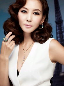 高清 年逾40的韩国演员金南珠 代言时尚品牌大秀魅力 