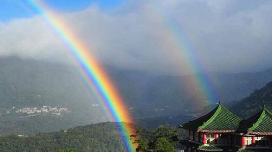 持续时间最长的 彩虹 ,整整9个小时,就出现在中国