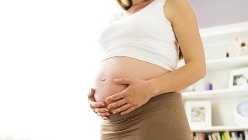 怀孕三十六周有宫缩现象还能去散步吗(孕三十六周宫缩频繁对胎儿有影响吗)