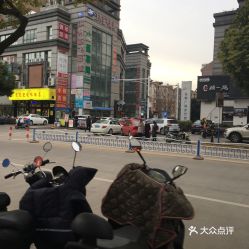 南通南大街哪里停车免费(南通医校巷免费停车场在哪)