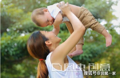 孕妈妈宝妈看过来 过了月子期依然腰酸腿疼,到底是咋回事