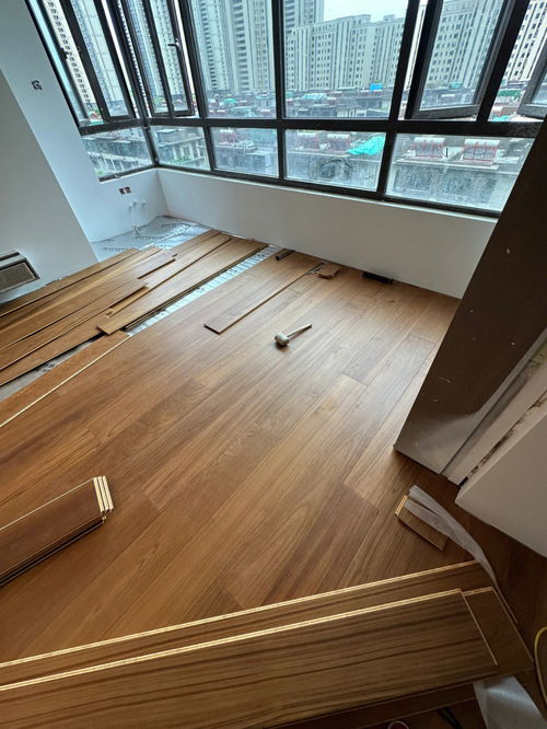 Floor board美学臻品木业 欣喜若狂的地板颜色,缅甸柚木地板 