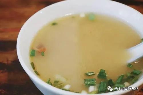 广东人爱喝汤养生,但这4种喝汤方式可对健康无益哦