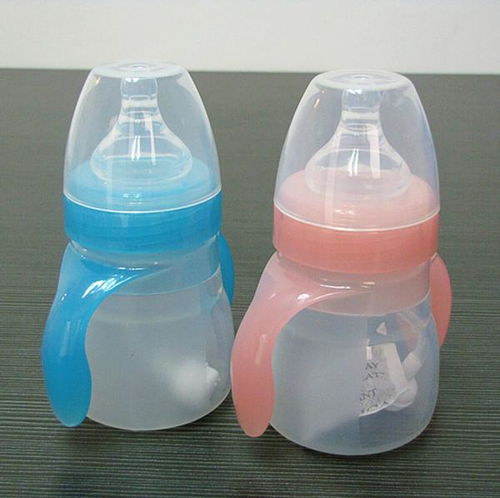 硅胶奶瓶多久换一次(硅胶奶瓶能用多久呢硅胶奶瓶多久换一次好呢)