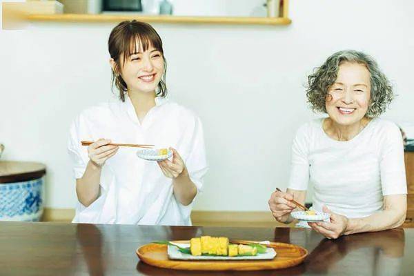 日本一74岁主妇每天5点起床做家务,长期与丈夫分床,却被无数人大赞 神仙生活啊