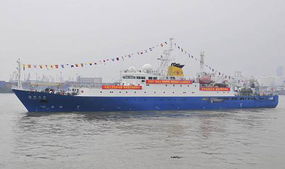 中国大型科考船赴太平洋为 蛟龙 号提供保障 