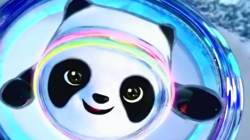 北京冬奥会吉祥物冰墩墩,契合熊猫的整体形象 