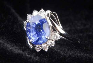 女人戴钻石还是蓝宝石 