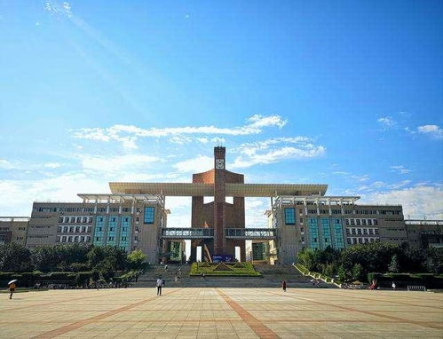 这是性价比很高的政法大学,录取分数偏低,认可度却超过很多985