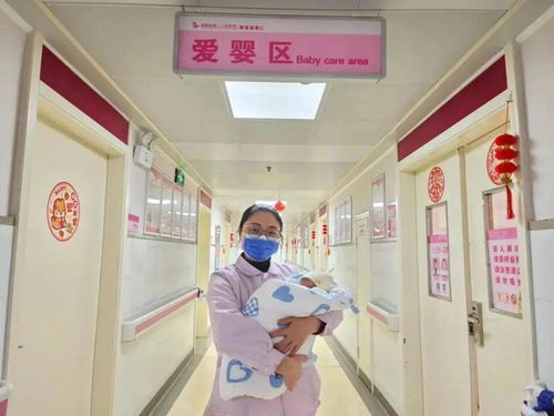 大年三十，湖南48岁高龄孕妇平安产下龙宝宝