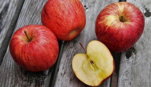 苹果对身体健康有益 , 苹果真的能够养胃吗