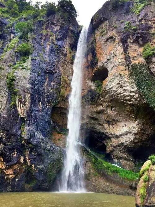 温州乌孙坑岭古道,五尖山高千仞,散水瀑飞千尺