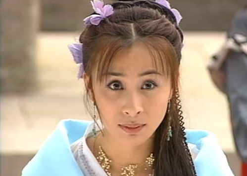 凤在江湖 播出19年,以现在的眼光来看,6位女主演谁最好看
