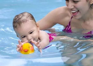 五一小长假,带宝宝去游泳的家长,这些安全问题要牢记哦 