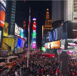 中国人扎堆 登陆 纽约时代广场 打广告一年最少只需110万美元 
