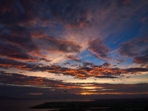 夕阳对什么词，探索时光与情感的交织，夕阳对什么词语