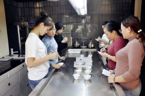 福建最好最专业的茶艺师培训学校说在安溪,具体是哪一家 叫什么名字,地址在哪里 