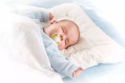 宝宝头型畸形,可能会造成歪脖,宝妈用四种方法,帮宝宝恢复健康