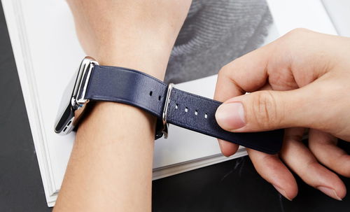 精钢表带和不锈钢表带有什么区别,不锈钢表带和精钢表带哪个好