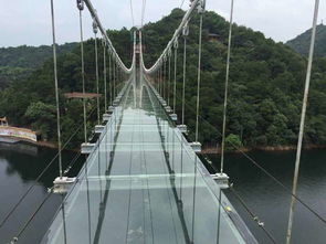 长沙石燕湖高空玻璃桥它叫 天空廊桥