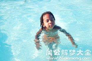 梦见自己的孩子溺水是什么意思梦到自己的孩子溺水好不好(做梦梦到自己孩子溺水了)
