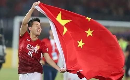 深夜23点 中国足球传来重要信息 足协做出英明决策,球迷齐声点赞