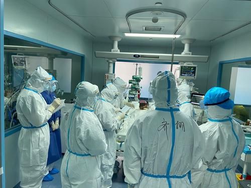 ▏太原市第四人民医院4名新冠肺炎患者治愈出院