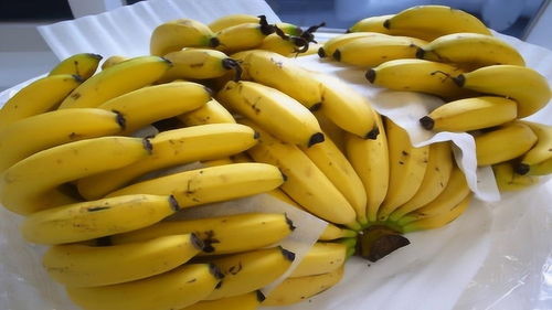 一次吃4根香蕉会怎样 一下吃了七八个香蕉怎么办