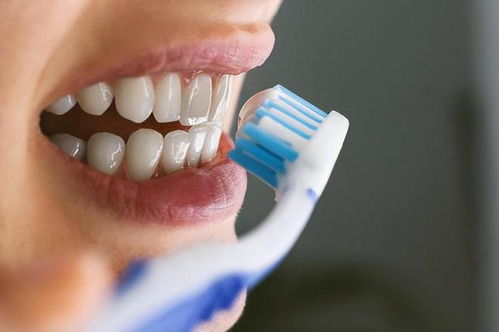 洗牙,究竟对牙齿的伤害有多大 关于2个问题,为牙齿好要了解下