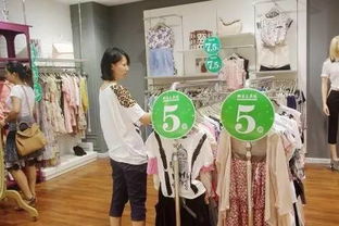 孕妇梦见逛街买衣服(孕妇梦见逛街买衣服是什么意思,好不好)