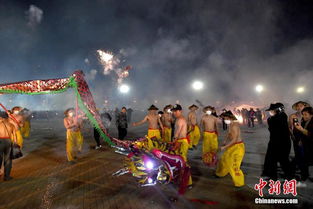 广西千年民俗 炮龙节 数十万人狂欢祈福新年