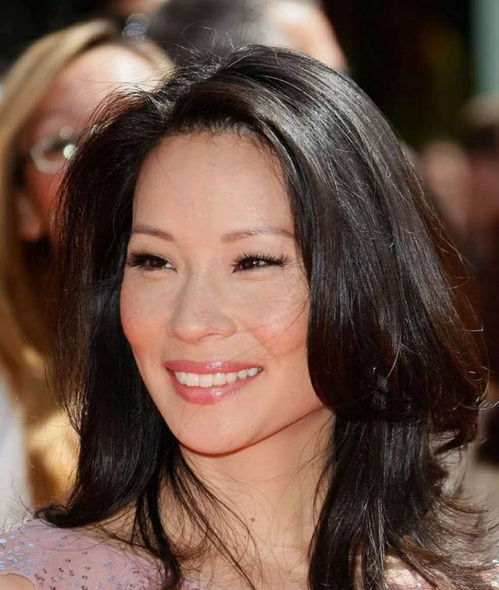 好莱坞最自信的亚裔女星,为何秘密代孕生子 看刘玉玲的人生沉浮