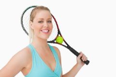 打网球能减肥吗？打网球能减肥吗 经常打网球好处和坏处