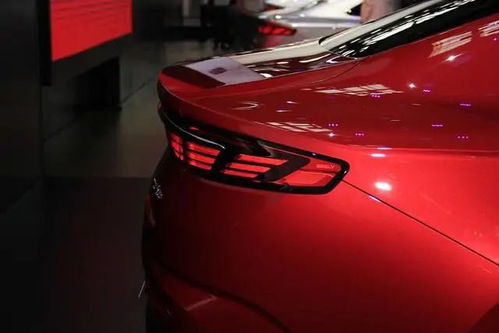 鲜红色的吉利星瑞非常的漂亮,国产车也有品质不错的好车 闪闪X2论坛 汽车之家论坛 