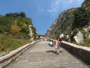 淮北去泰山旅游先到曲阜孔庙还是先到泰山 