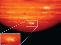 揭秘木星碰撞 小行星撞出太平洋大的 洞 