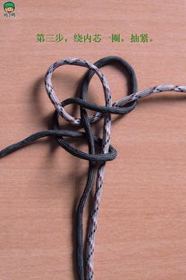 一款超酷的手工手链编织方法图解 