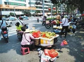 10月1日起,街边摆摊合法化 再也不用被城管追着跑了 