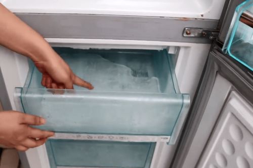 冰箱结冰太耗电 教你3招,让冰箱不结冰,每月能节省不少电费