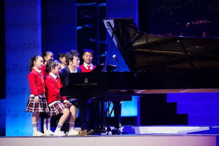 中国艺术教育未来值得深思 马化腾为田埂上唱歌跳舞的孩子们办了场音乐会