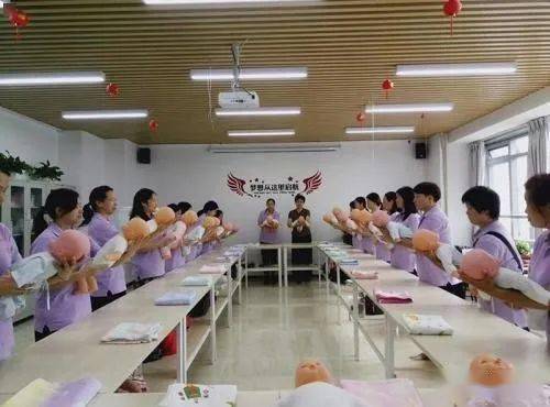 上海保育员资格证培训班