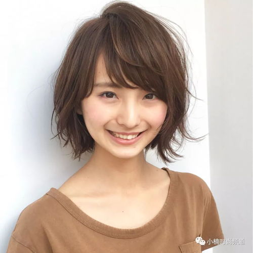 想要好形象跟好运气 日本女生也用改变头发的分线这一招 