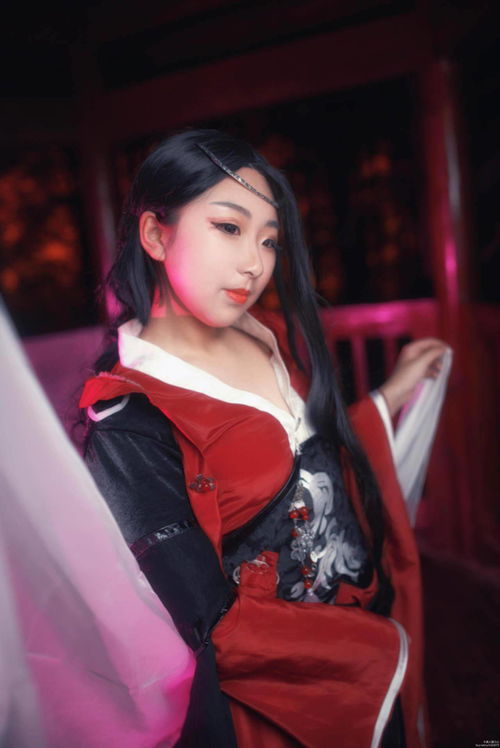 剑侠情缘网络版叁 恶人秦风花姐cosplay