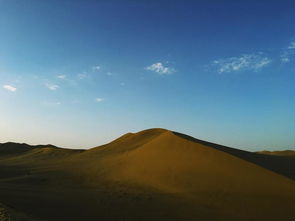 梦见大漠戈壁(梦见沙漠美景)